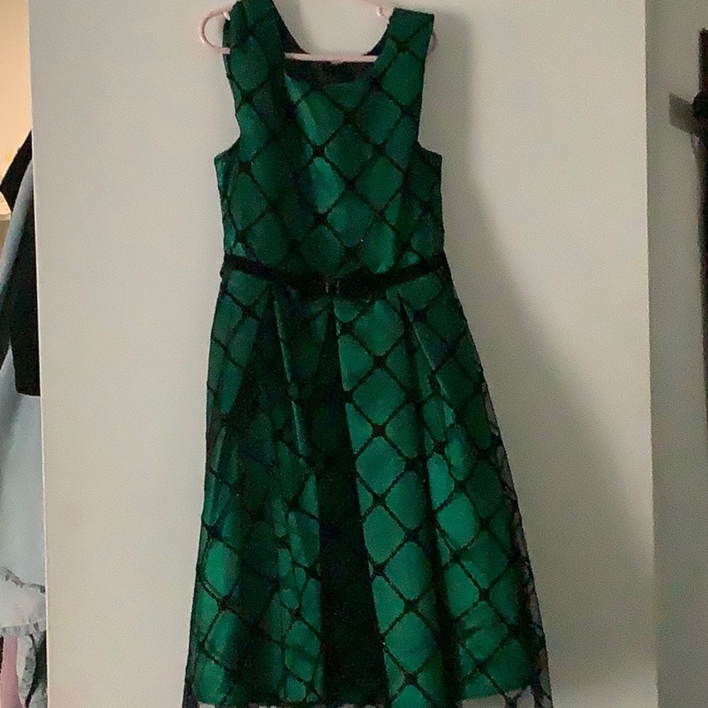 Green/Black Dress